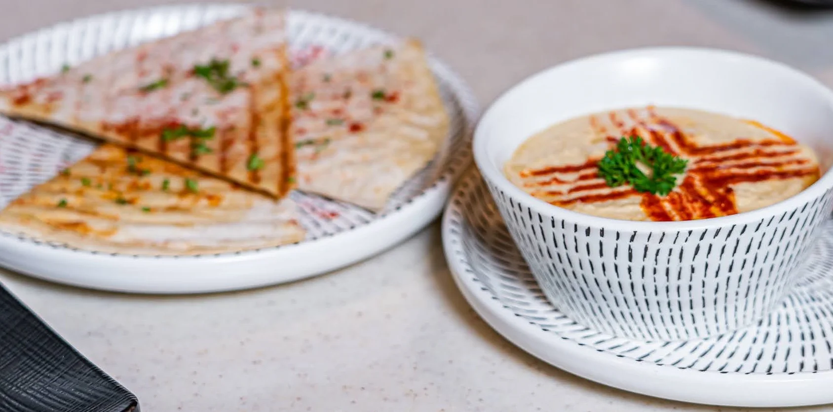 Pita Bread with Hummus Dip